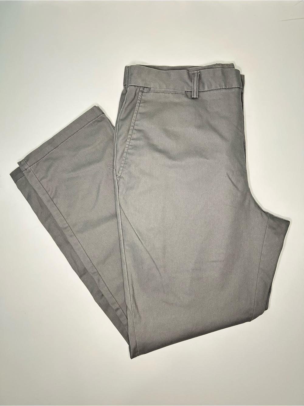 Old Navy Men's Ultimate Straight Pants 36x30